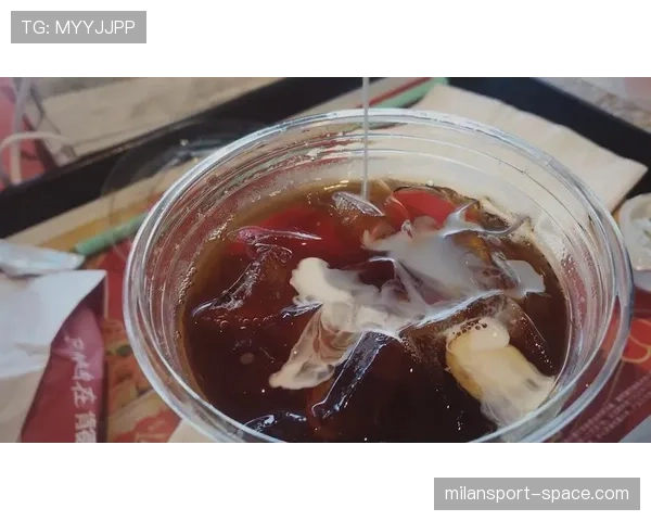 李宗伟退役后天天喝冰美式配椰子水，这自律我真绷不住了